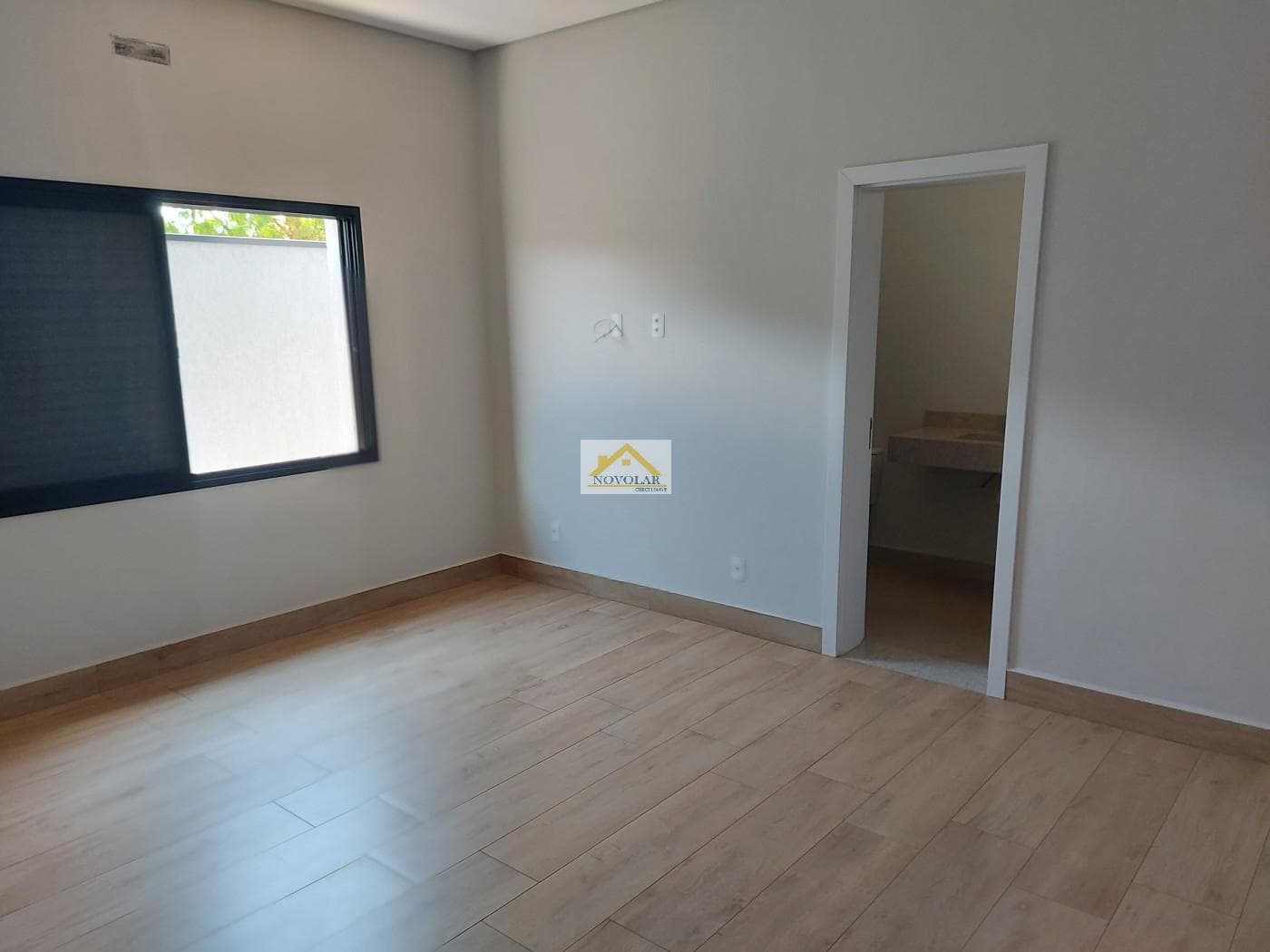 Casa em Condomínio Residencial Florisa — foto 1